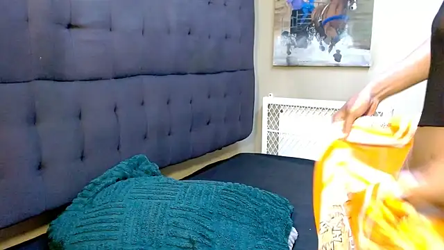 Snapshot of SpicyQueenxxxx chatting on December 5, 2025, 5:00 pm SpicyQueenxxxx online show from December 5, 2025, 5:00 pm