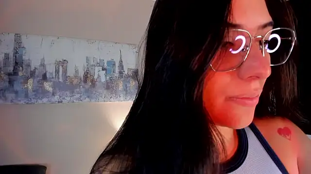 Snapshot of dakotaa__ chatting on March 3, 2025, 8:21 pm dakotaa online show from March 3, 2025, 8:21 pm
