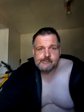 Snapshot of Ronny2510 chatting on April 29, 2026, 11:36 am Ronny2510 online show from April 29, 2026, 11:36 am