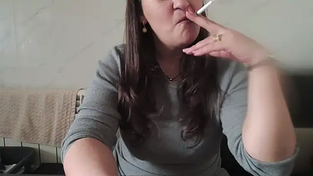 milfmomxx online show from December 17, 2025, 10:53 am