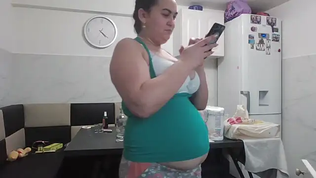 milfmomxx online show from January 30, 2025, 1:20 pm