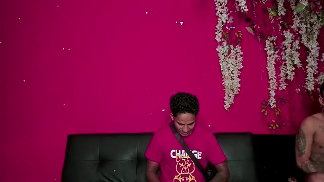 Extreme dirty paradise online show from October 14, 2025, 6:52 pm