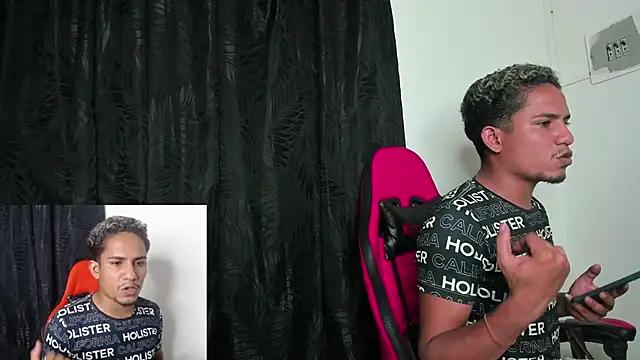 Snapshot of Extreme_dirty_paradise chatting on February 11, 2026, 4:12 am Extreme dirty paradise online show from February 11, 2026, 4:12 am