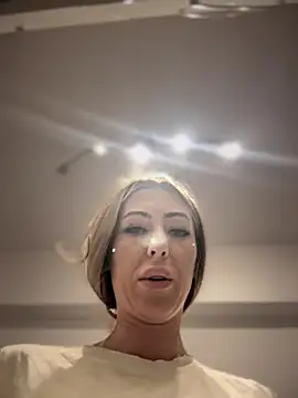 RaquelleDevon online show from March 2, 2026, 1:39 am