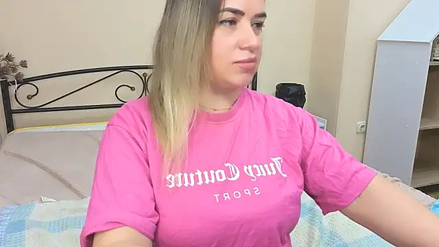 MilenaMiler X online show from March 19, 2026, 8:31 pm