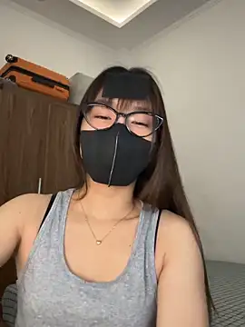 Snapshot of Lilisa_miu chatting on May 24, 2026, 4:07 pm Lilisa miu online show from May 24, 2026, 4:07 pm
