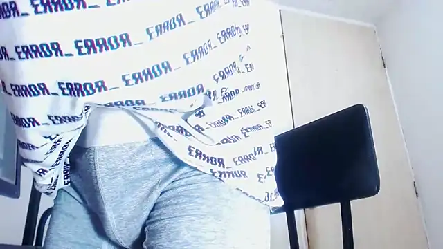 Snapshot of Gregory_hard chatting on November 16, 2025, 7:29 pm Gregory hard online show from November 16, 2025, 7:29 pm