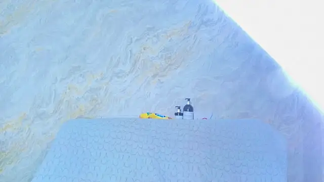 Mia candy 0 online show from March 18, 2026, 2:19 pm