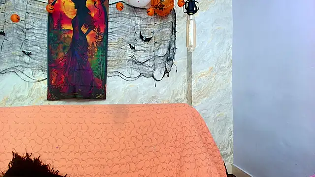 Snapshot of Mia_candy_0 chatting on November 5, 2025, 12:08 pm Mia candy 0 online show from November 5, 2025, 12:08 pm