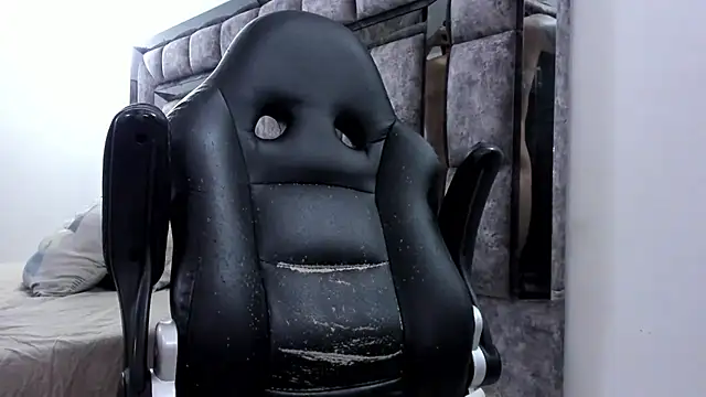 Snapshot of MalconStonne chatting on November 1, 2025, 3:35 am MalconStonne online show from November 1, 2025, 3:35 am