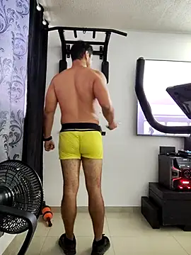 Snapshot of LatinMar chatting on March 17, 2025, 12:46 pm LatinMar online show from March 17, 2025, 12:46 pm