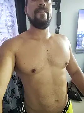 Snapshot of LatinMar chatting on February 17, 2025, 1:11 pm LatinMar online show from February 17, 2025, 1:11 pm