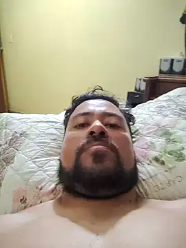 Snapshot of LatinMar chatting on February 6, 2025, 2:04 pm LatinMar online show from February 6, 2025, 2:04 pm