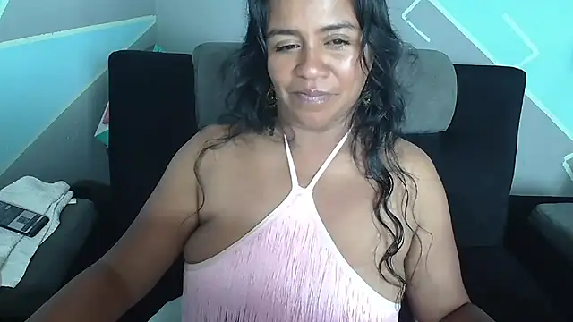 saggil23 online show from November 13, 2025, 4:00 pm