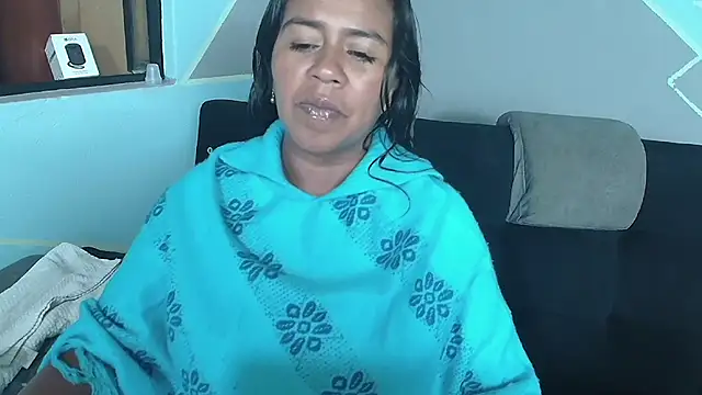 Snapshot of saggil23 chatting on April 23, 2026, 4:30 am saggil23 online show from April 23, 2026, 4:30 am