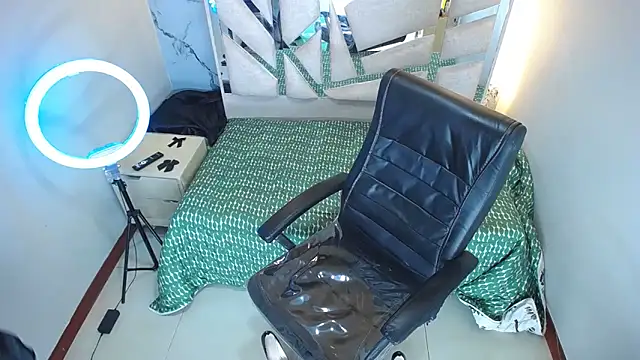 Salome Milf202 online show from March 16, 2026, 3:58 am