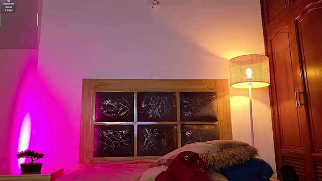 Snapshot of yayoi_cresp18 chatting on October 2, 2025, 11:35 am yayoi cresp18 online show from October 2, 2025, 11:35 am