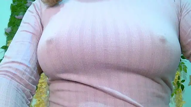 Crysrus online show from April 4, 2026, 9:10 pm