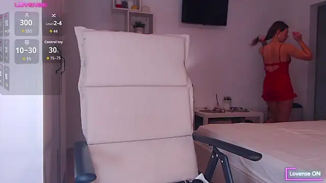 AdeleLovely online show from November 26, 2025, 6:24 am