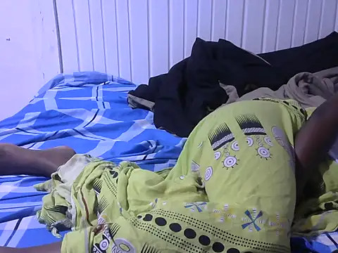 Sexy baby004 online show from November 1, 2025, 5:03 am