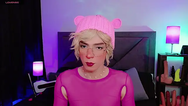 Snapshot of Sammy_Russell chatting on January 13, 2026, 7:01 am Sammy Russell online show from January 13, 2026, 7:01 am