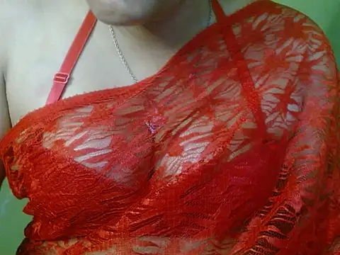 LOVERIAKOL online show from February 16, 2026, 6:28 pm