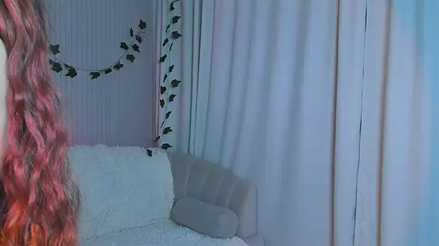 Snapshot of CindyGarrison chatting on February 23, 2025, 3:24 am CindyGarrison online show from February 23, 2025, 3:24 am