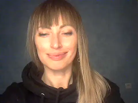 Snapshot of EffectMaya chatting on February 20, 2026, 6:43 pm EffectMaya online show from February 20, 2026, 6:43 pm