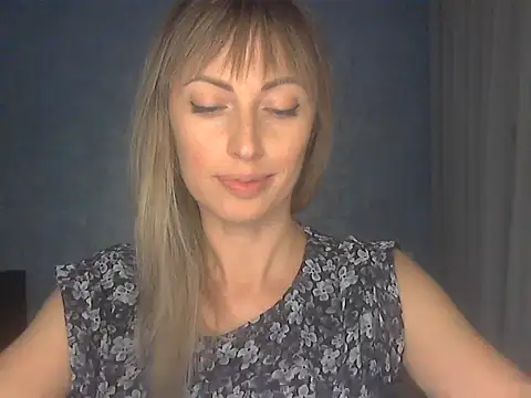 Snapshot of EffectMaya chatting on January 13, 2026, 4:22 pm EffectMaya online show from January 13, 2026, 4:22 pm