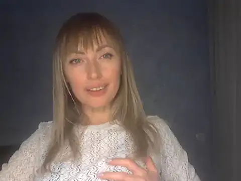 Snapshot of EffectMaya chatting on February 6, 2026, 7:10 pm EffectMaya online show from February 6, 2026, 7:10 pm