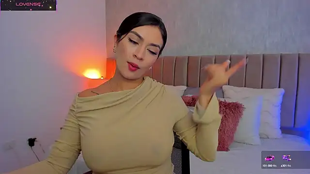 Snapshot of Victoria_romanox chatting on February 20, 2025, 8:36 pm Victoria romanox online show from February 20, 2025, 8:36 pm