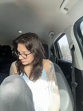 BeautifulMesss online show from March 13, 2026, 3:39 pm