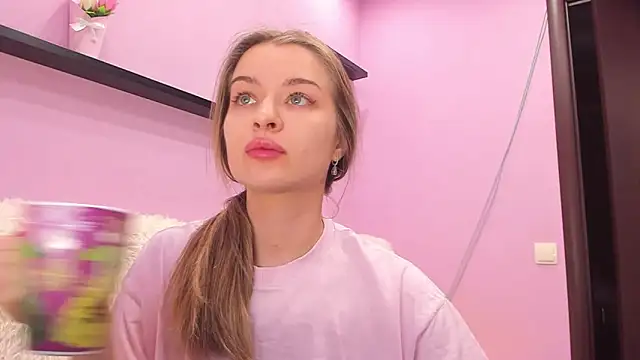 MalloryWest online show from March 21, 2026, 4:00 pm