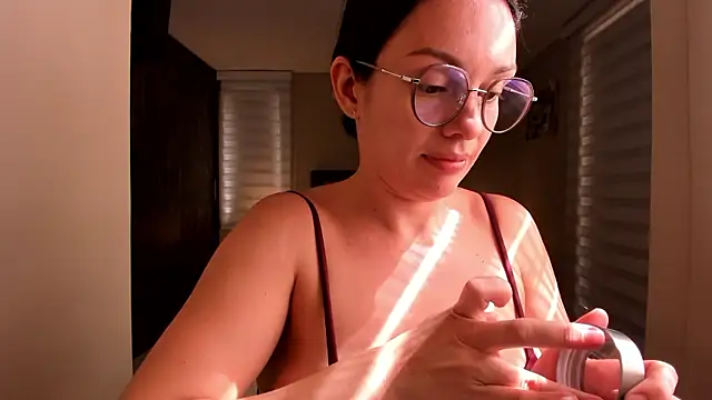 Snapshot of anabel_025 chatting on January 16, 2026, 3:27 pm anabel 025 online show from January 16, 2026, 3:27 pm