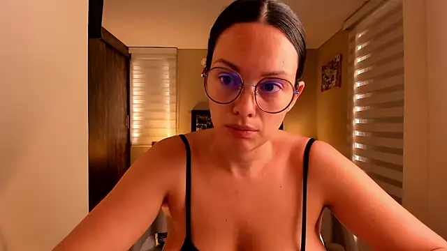 Snapshot of anabel_025 chatting on January 9, 2026, 1:29 pm anabel 025 online show from January 9, 2026, 1:29 pm