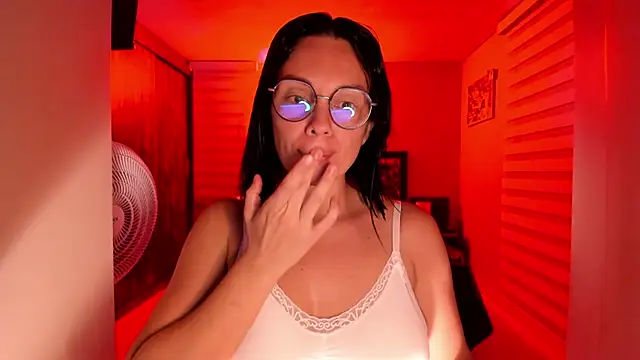 Snapshot of anabel_025 chatting on December 23, 2025, 1:05 am anabel 025 online show from December 23, 2025, 1:05 am