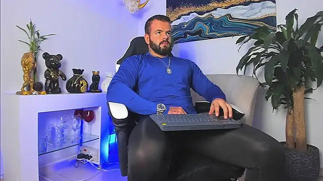 Johnnygrayson1 online show from February 13, 2026, 9:48 pm