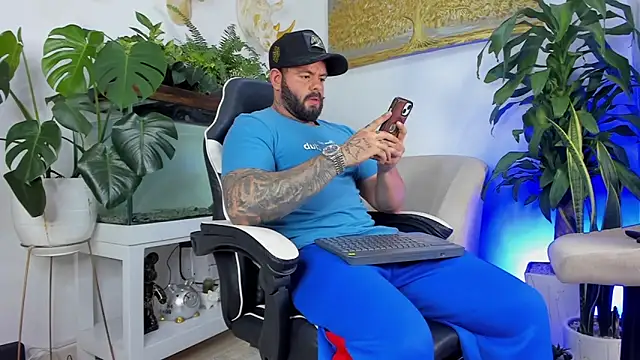 Johnnygrayson1 online show from April 2, 2026, 12:29 am