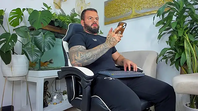 Johnnygrayson1 online show from March 31, 2026, 1:40 am