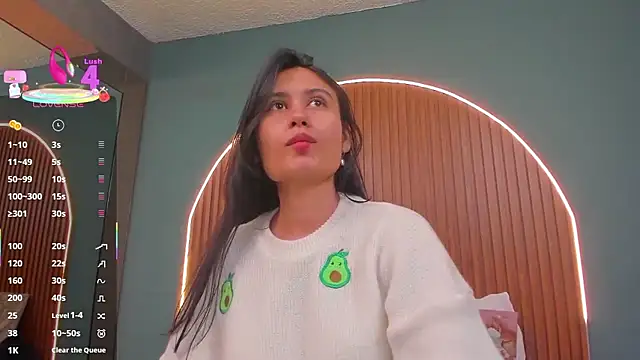 Snapshot of NayeCloud chatting on January 8, 2026, 3:34 am NayeCloud online show from January 8, 2026, 3:34 am