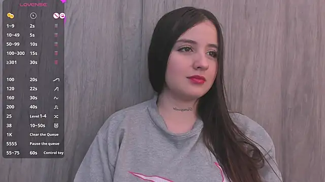Snapshot of Sabrina_Lennox chatting on May 5, 2026, 2:25 am Sabrina Lennox online show from May 5, 2026, 2:25 am