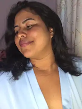 lollitta-33677 online show from February 12, 2025, 7:45 pm