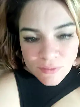 love and Lust online show from November 11, 2025, 4:40 am