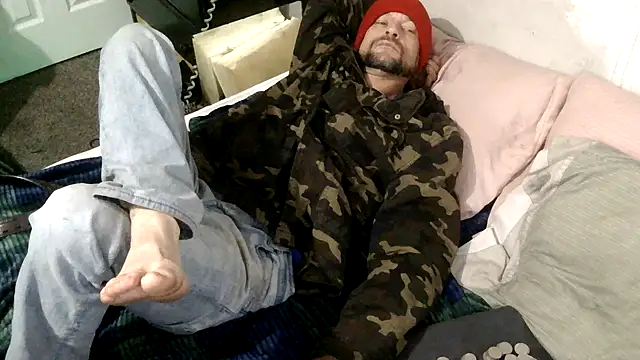 TheOneYouLove69 online show from March 17, 2026, 5:32 am