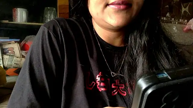 Snapshot of HaaniKaur chatting on June 11, 2026, 5:04 am HaaniKaur online show from June 11, 2026, 5:04 am