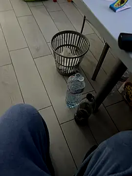 Snapshot of Lucom23 chatting on December 1, 2024, 4:45 pm Lucom23 online show from December 1, 2024, 4:45 pm