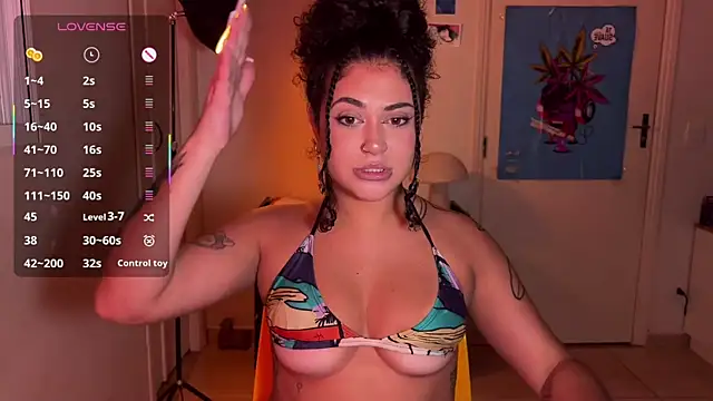 Snapshot of ann4montez_ chatting on April 27, 2026, 4:10 am ann4montez online show from April 27, 2026, 4:10 am