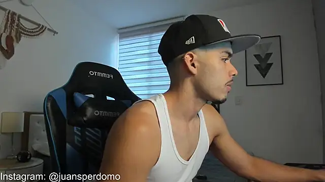 mateoleonee online show from September 11, 2025, 6:19 pm