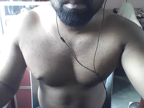 Snapshot of hot_to_handel chatting on May 27, 2026, 4:53 am hot to handel online show from May 27, 2026, 4:53 am