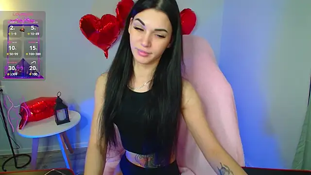 Snapshot of Hellen_Moore chatting on March 13, 2025, 12:48 am Hellen Moore online show from March 13, 2025, 12:48 am